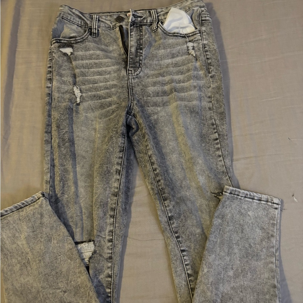 SO Women's Distressed Gray Jeans